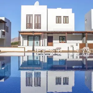 https://casa-zen.puertodelcarmen-hotels.org